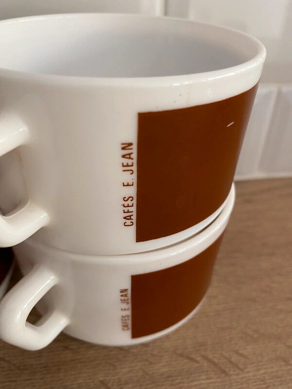 4 tasses Arcopal Cafés Negresco