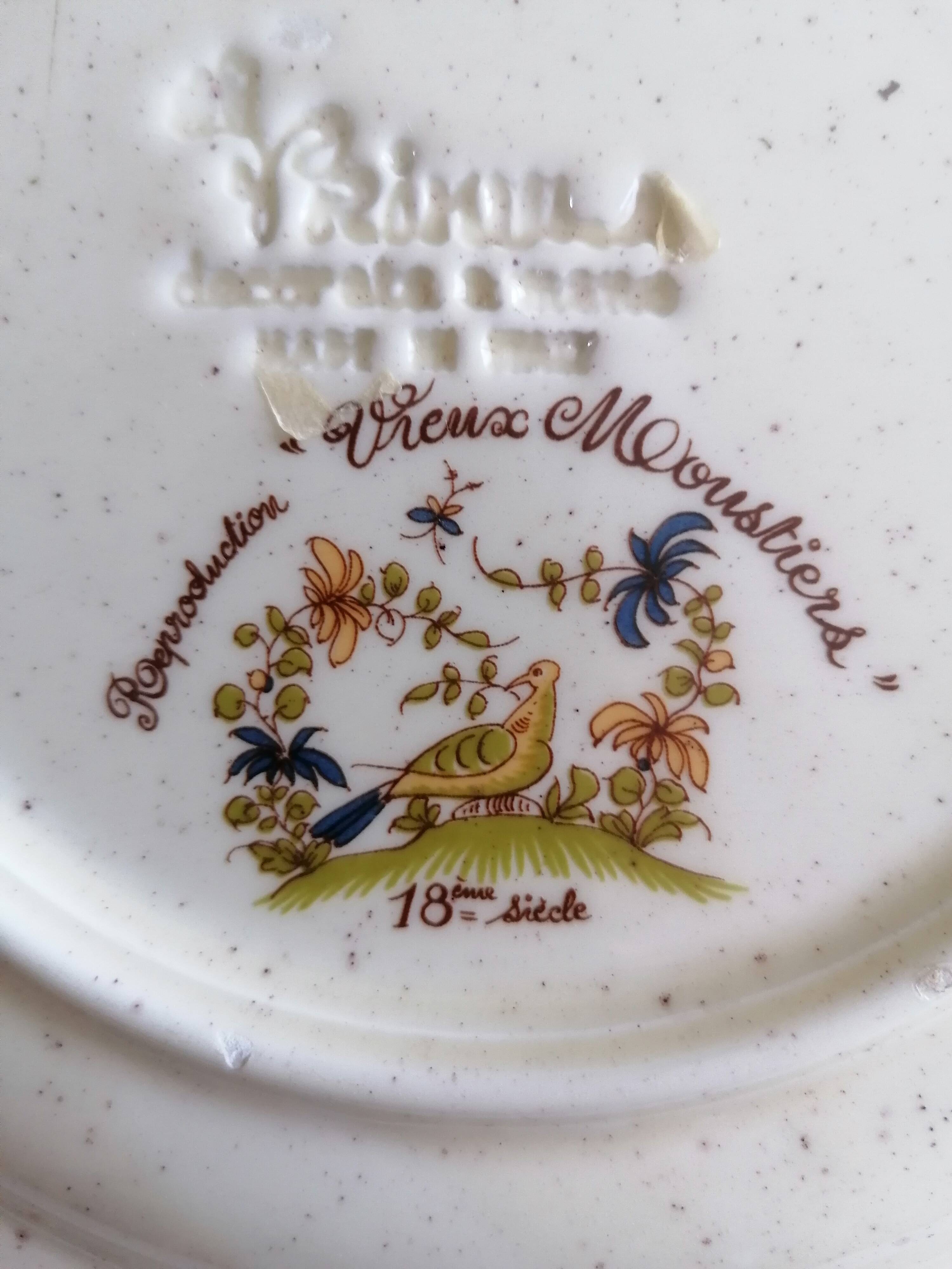 Assiette faïence Moustiers