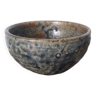 Empty pocket bowl in stoneware signed CG