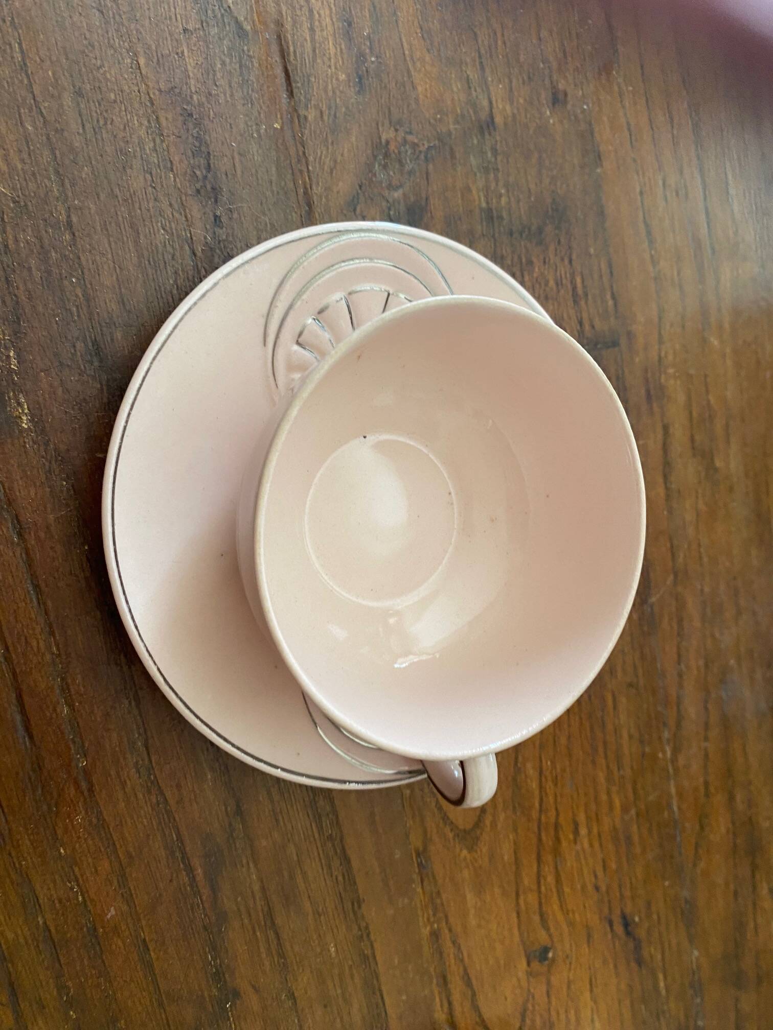 1930s art deco coffee service in pale pink earthenware with shell decoration