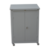 Buffet on wheels