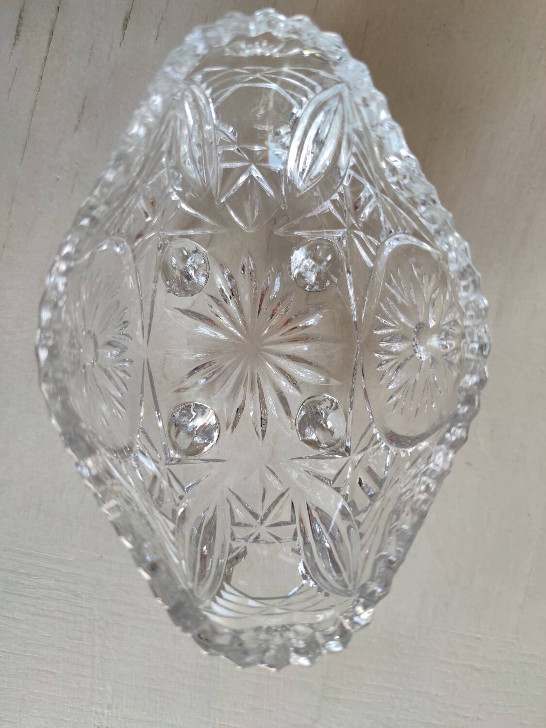 Glass bonbonnière