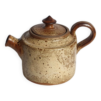 Stoneware teapot from Saint Amand en Puisaye