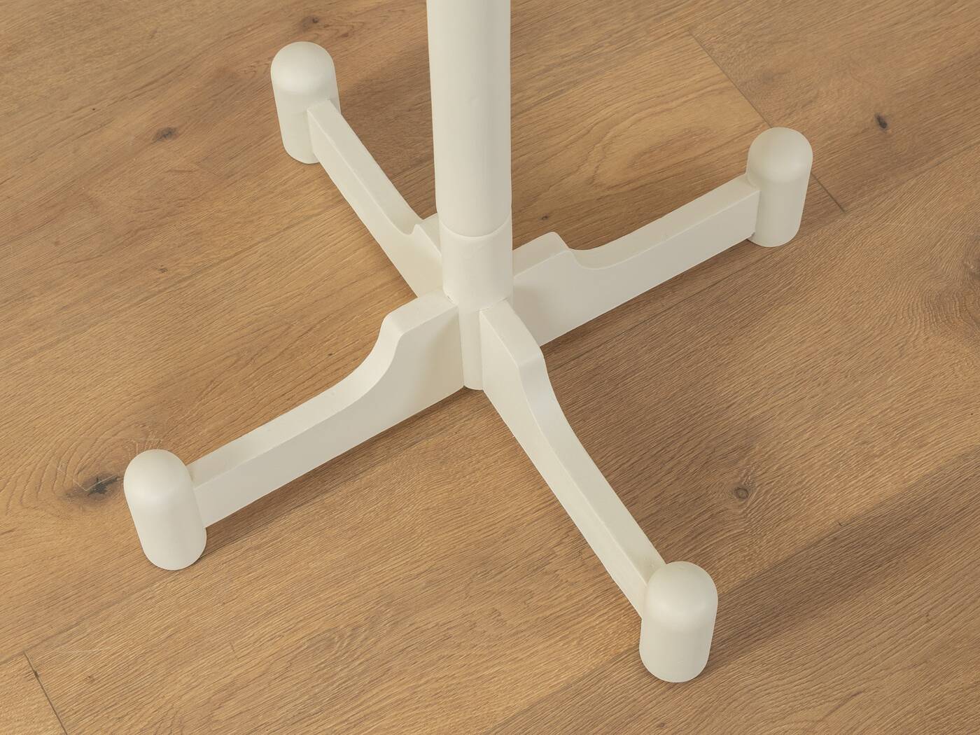 Postmodern coat stand