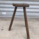 Tabouret tripode en bois 1960