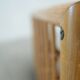 Table basse en travertin et en rotin