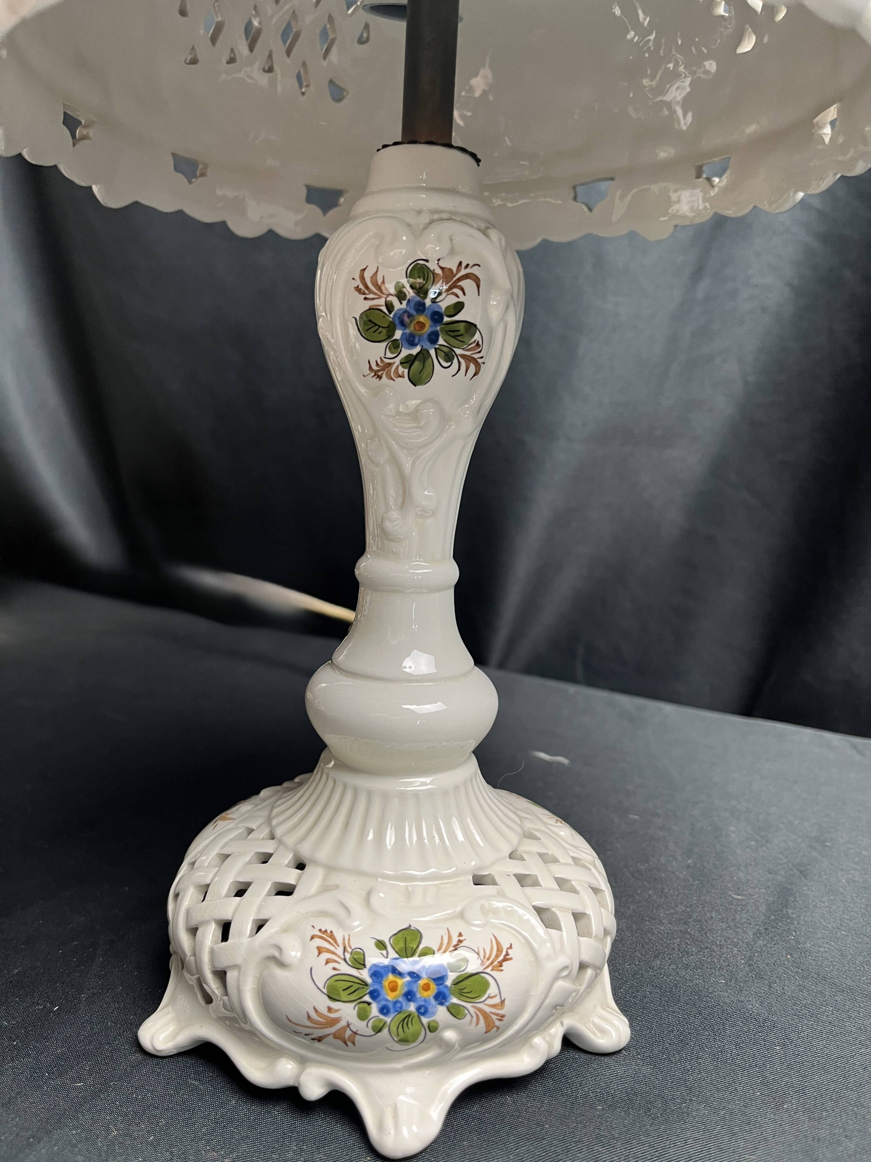 Bassano Italy 20th century earthenware table lamp