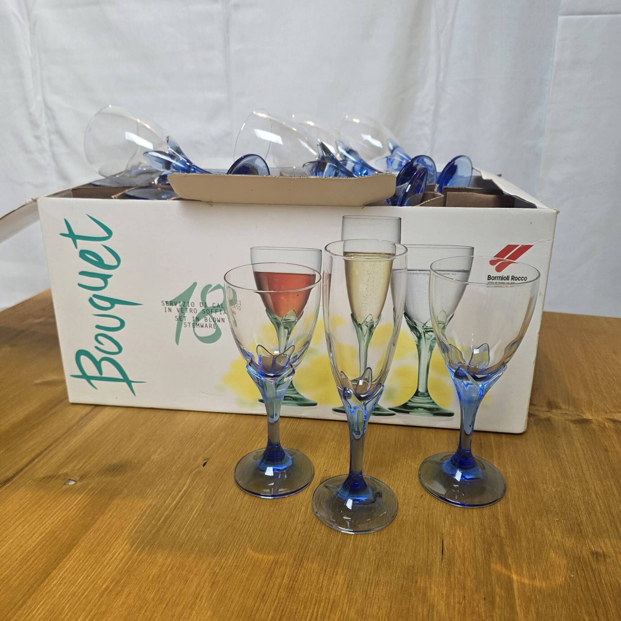 Service of 30 blue footed glasses.