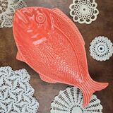 Large vintage fish platter Surtis Portugal in coral earthenware.