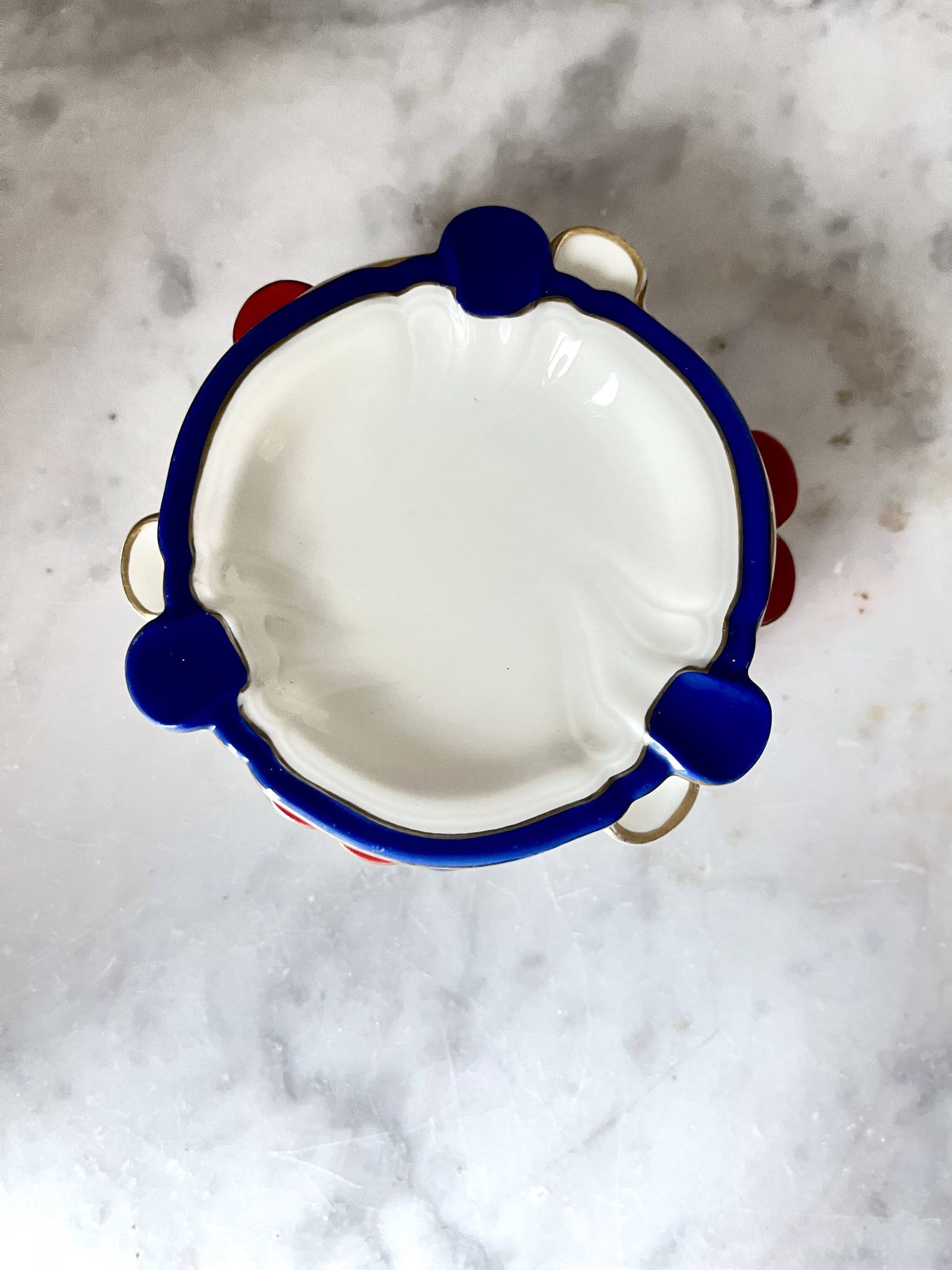 Cendrier en céramique vintage Rosenthal Elfenbein Kronach, série Miramar avec rouge
