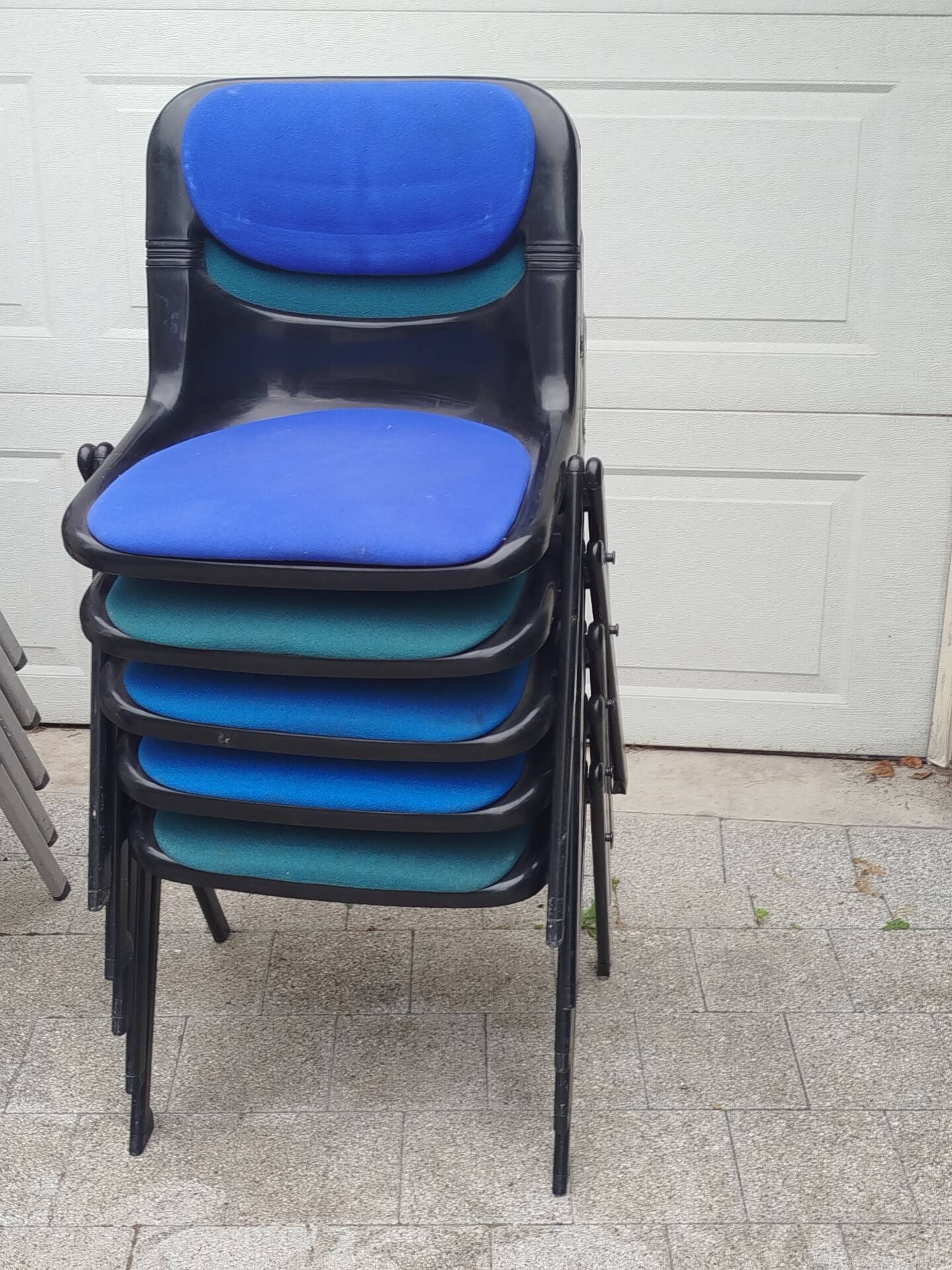Set of 5 Vintage Dorsal chairs by designers Emilio Ambasz & Giancarlo.
