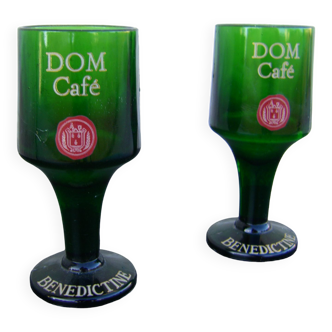 two glasses of liqueur advertising D.O.M. Café bénédictine