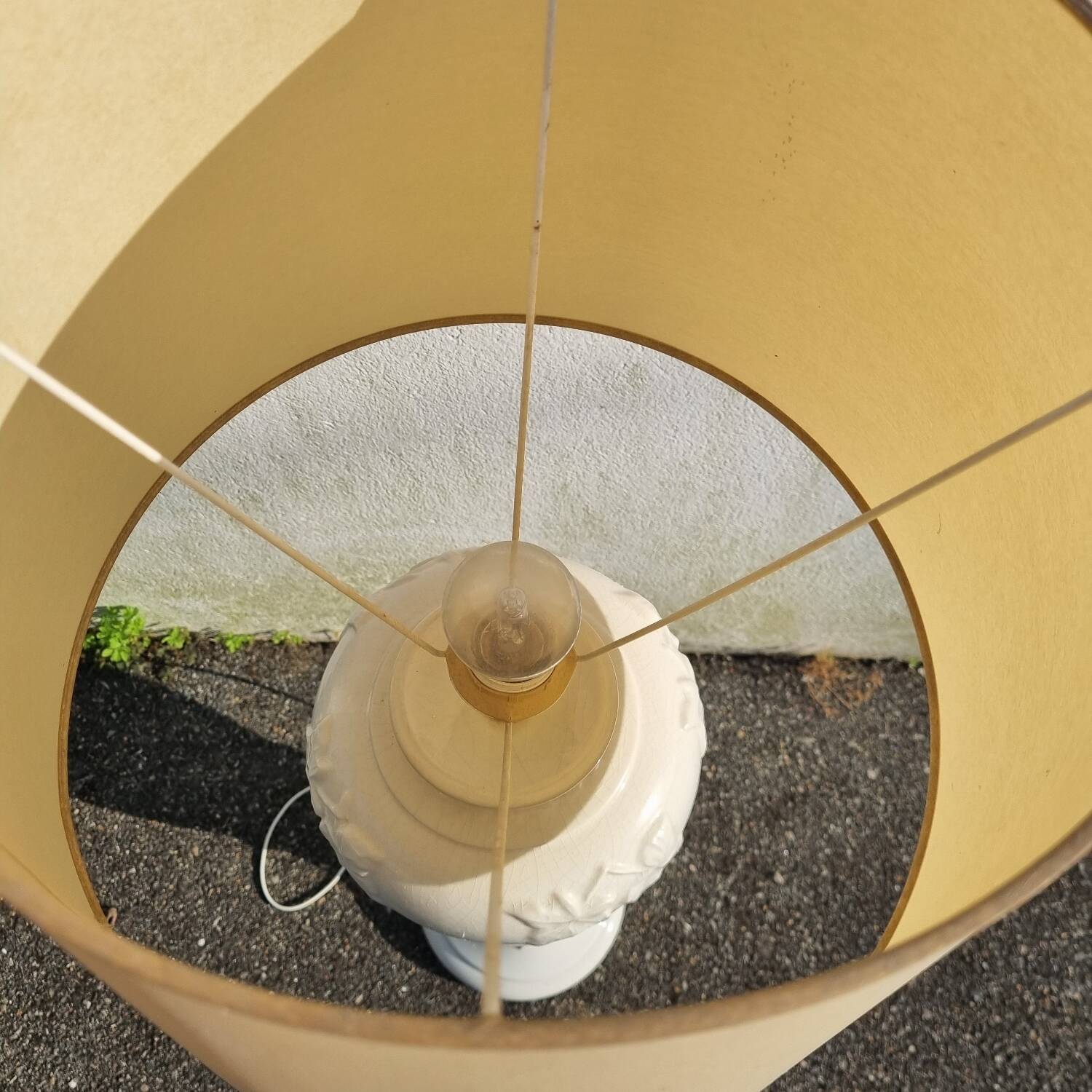 Porcelain lamp from 1970