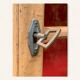 Armoire bonnetière parisienne vintage bois brut