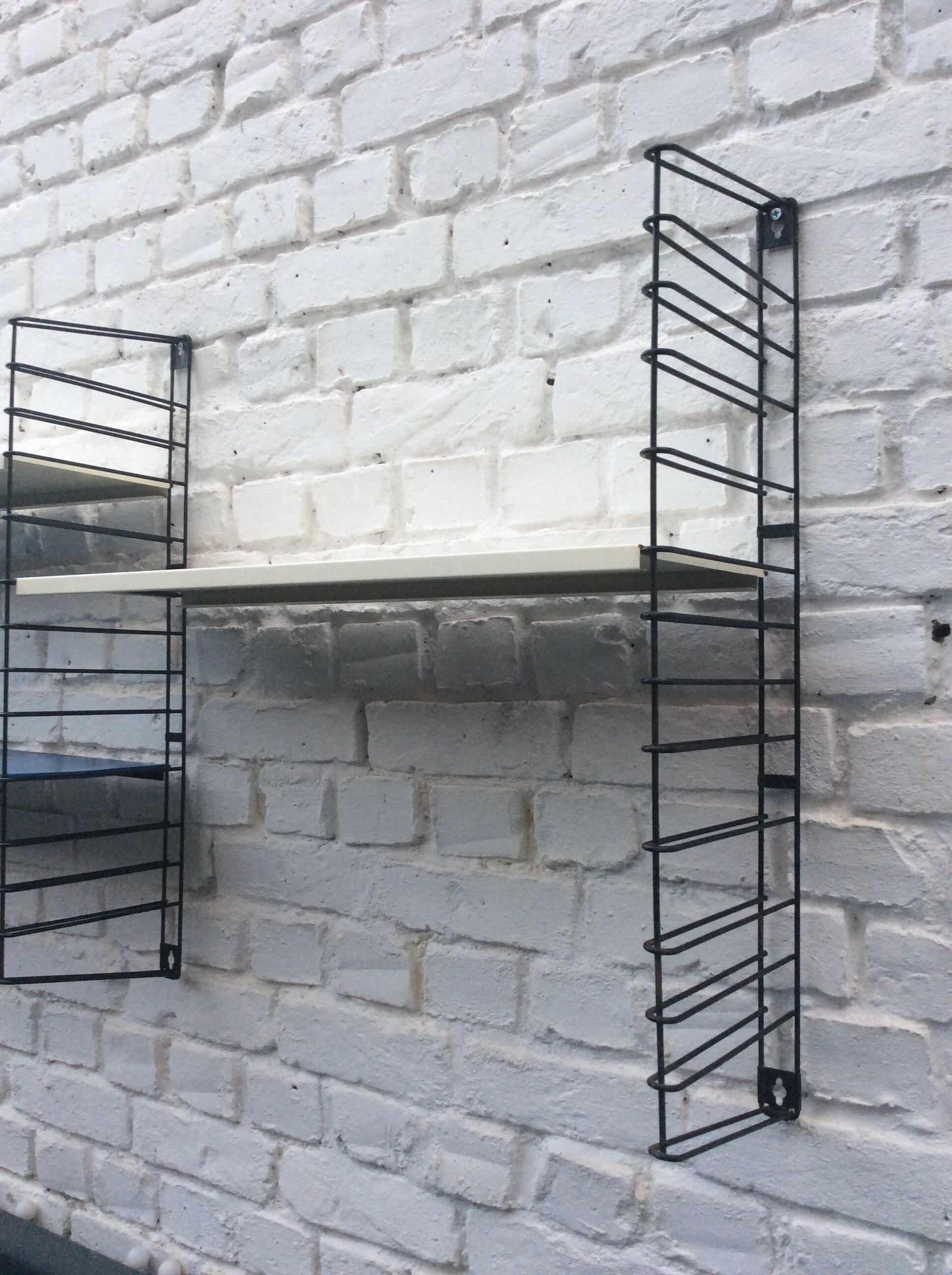 Tomado shelf of the 50s