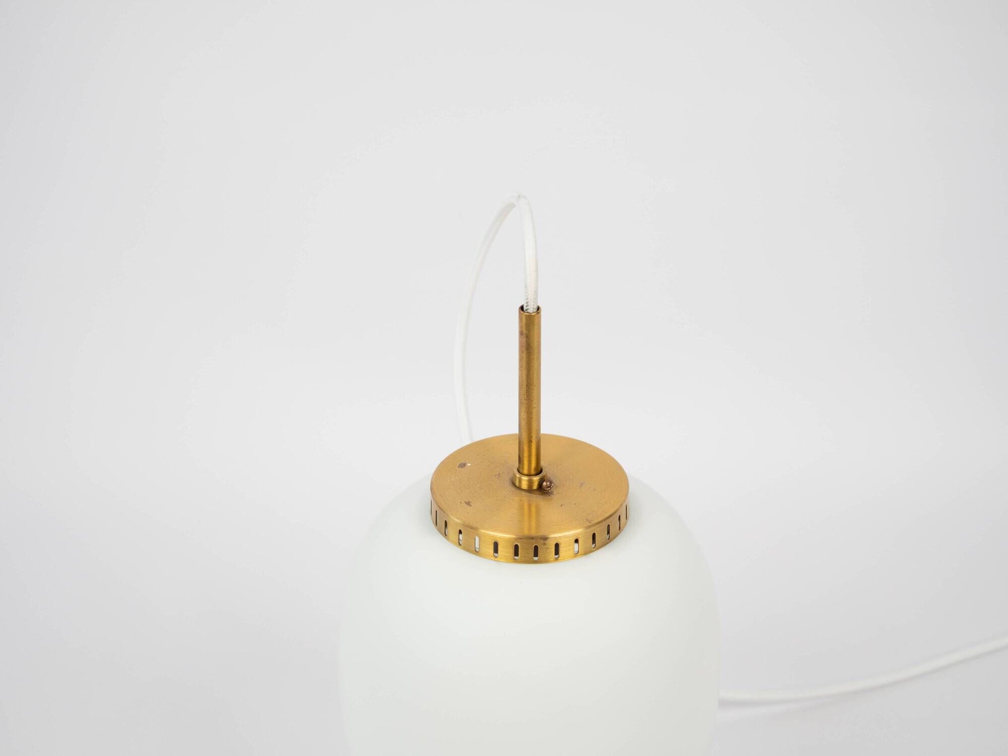 Suspension vintage danoise Kina par Bent Karlby, Lyfa, 1946
