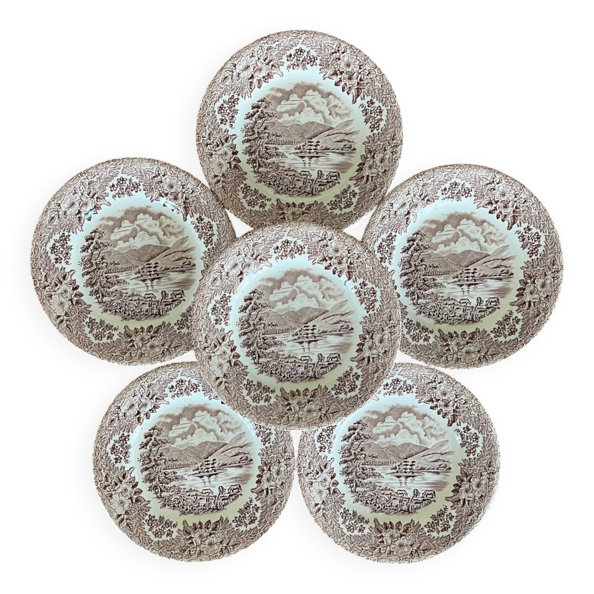 Petites assiettes anciennes