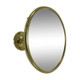 Magnifying vintage mirror