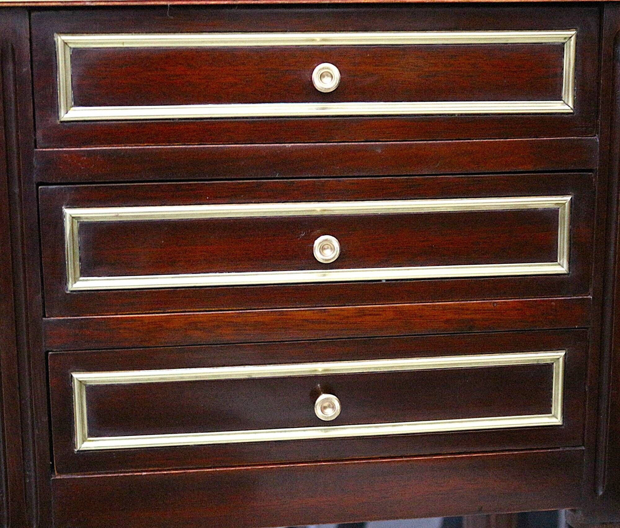 Pair of Nightstands Mahogany White Carrara Marble Louis XVI Style