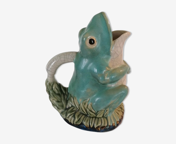 Pichet ancien grenouille en céramique craquelée