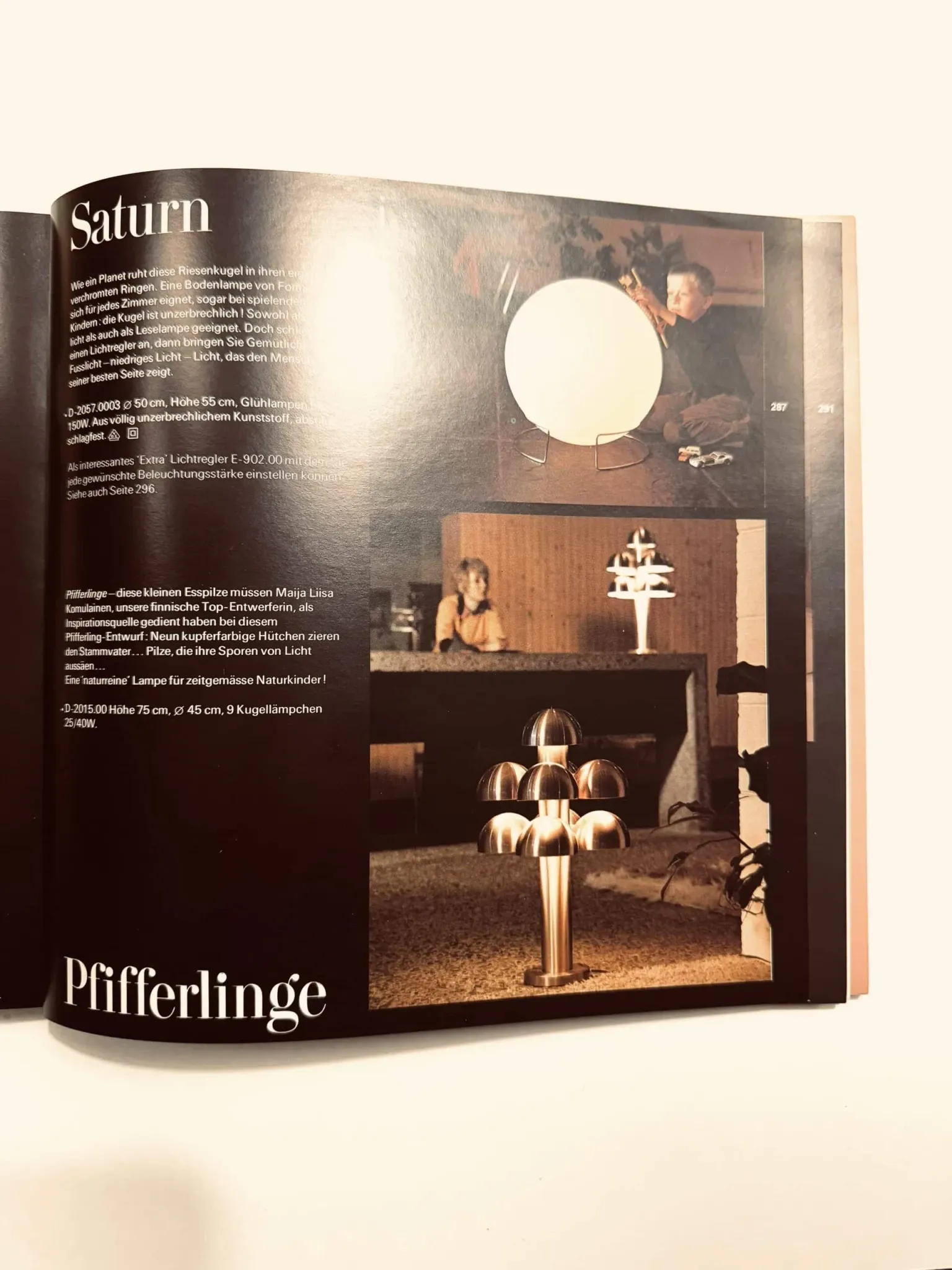 D-2057 Saturn Floor Lamp By Raak Amsterdam, The Netherlands, 1971