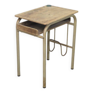 bureau d'écolier simple