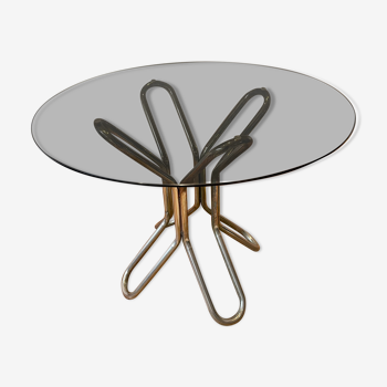 Round table in chrome and smoked glass