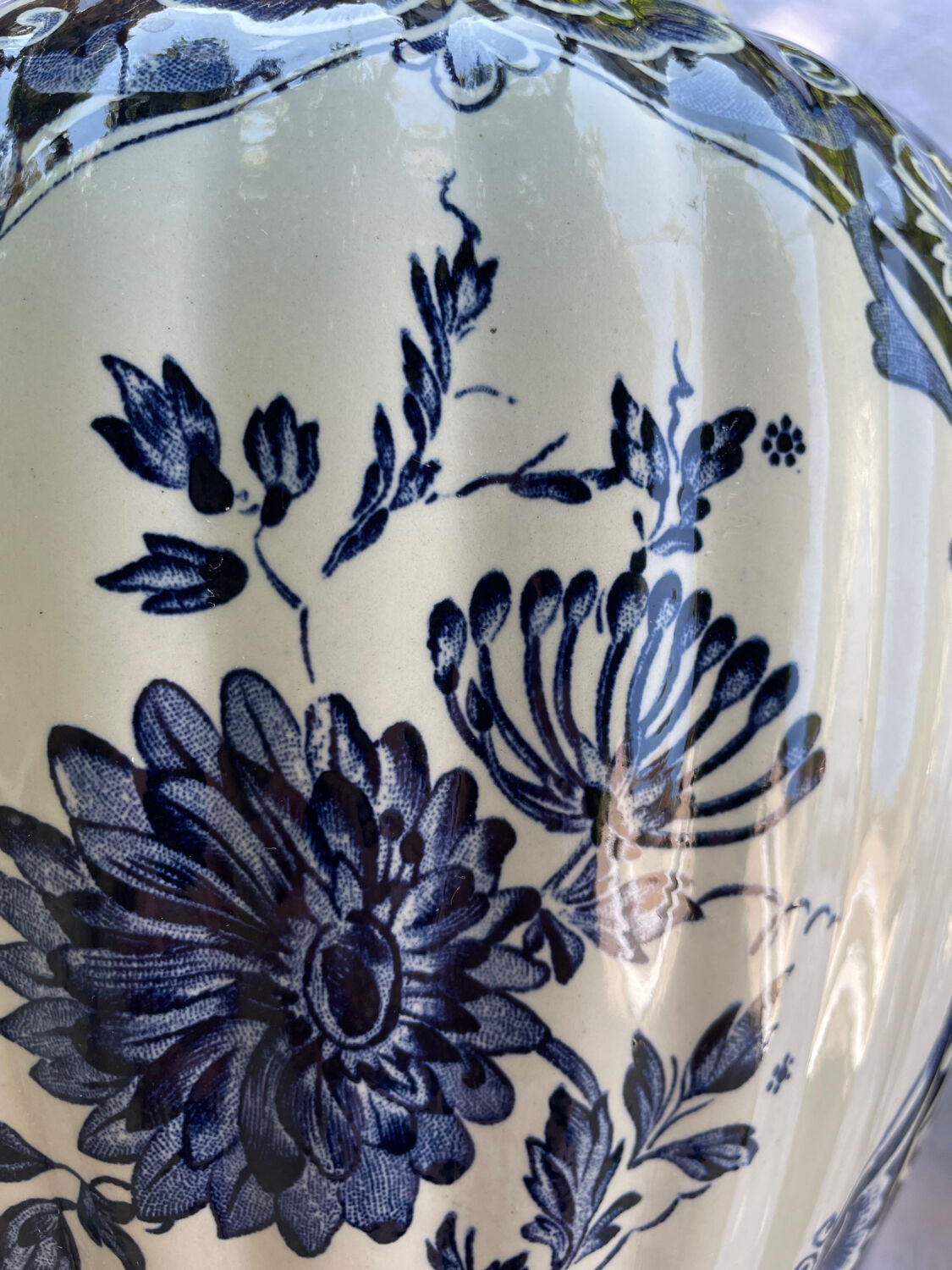 Delftware vase by Boch Royal Sphinx