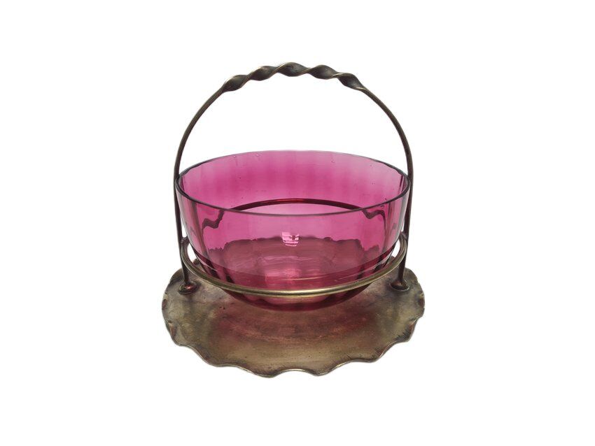 Antique Art Nouveau British basket, 1900s