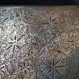 Chiseled bronze cigarette case from the late 19th century