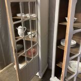 Pair of Parisian showcases