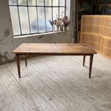 Farmhouse table with spindle legs 2m