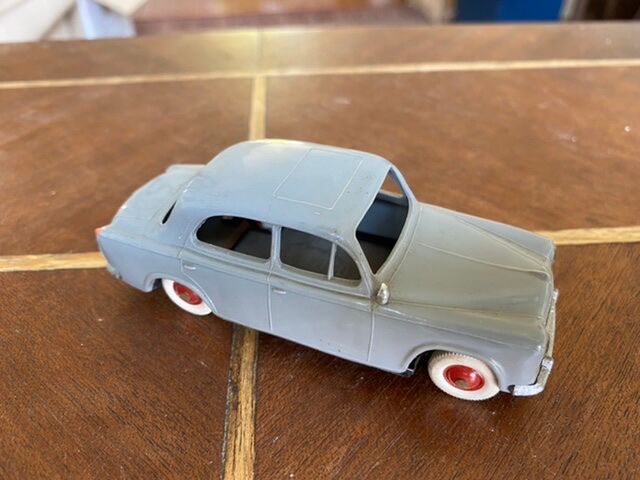 Miniature de Norev Peugeot 403