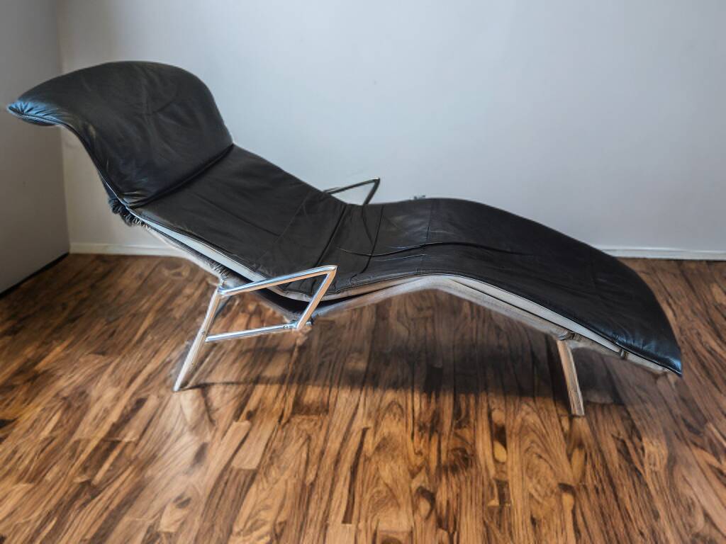 Scandinavian black leather lounge chair, 1980
