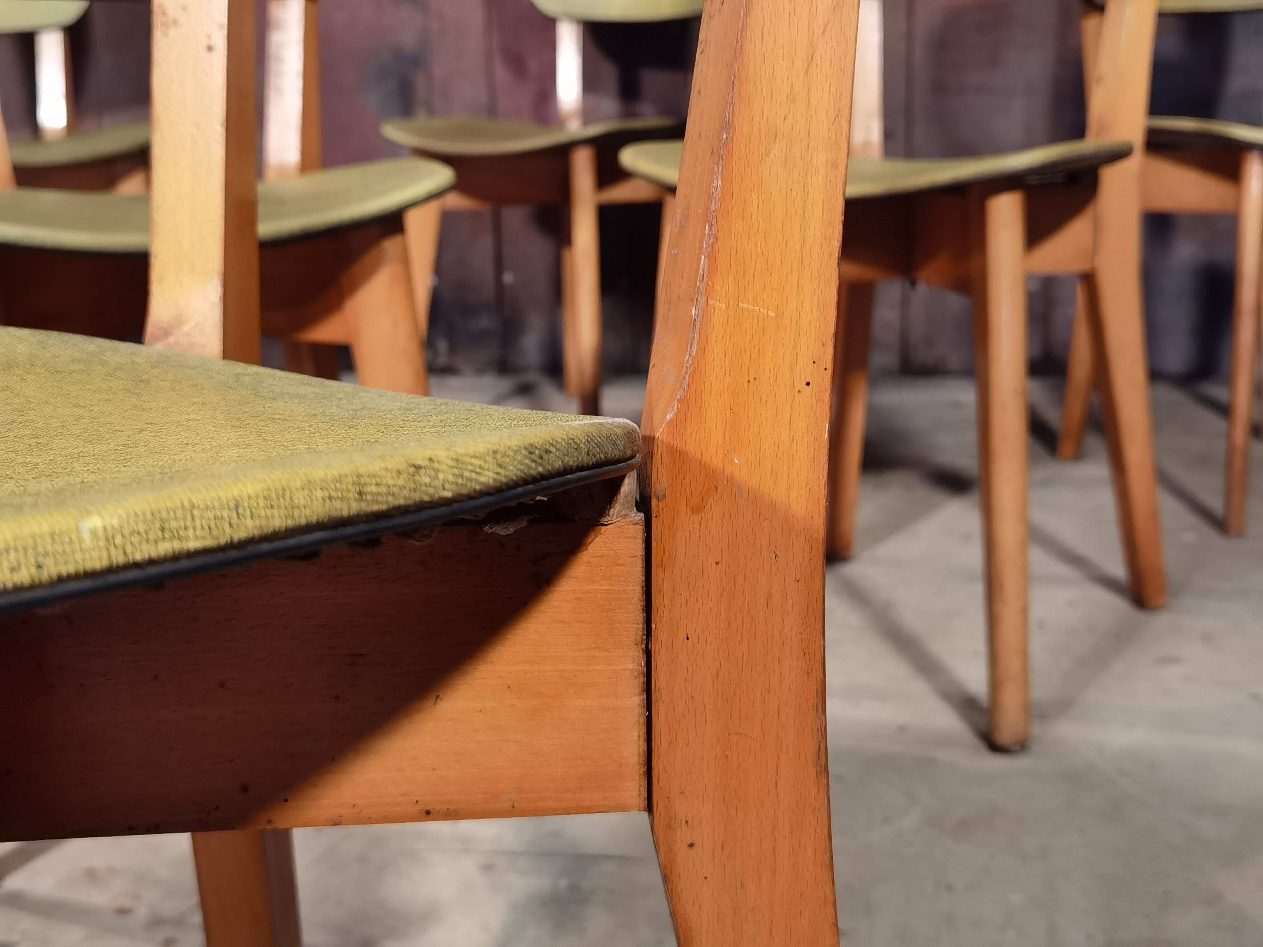 Lot of 6 chairs compass feet 1970