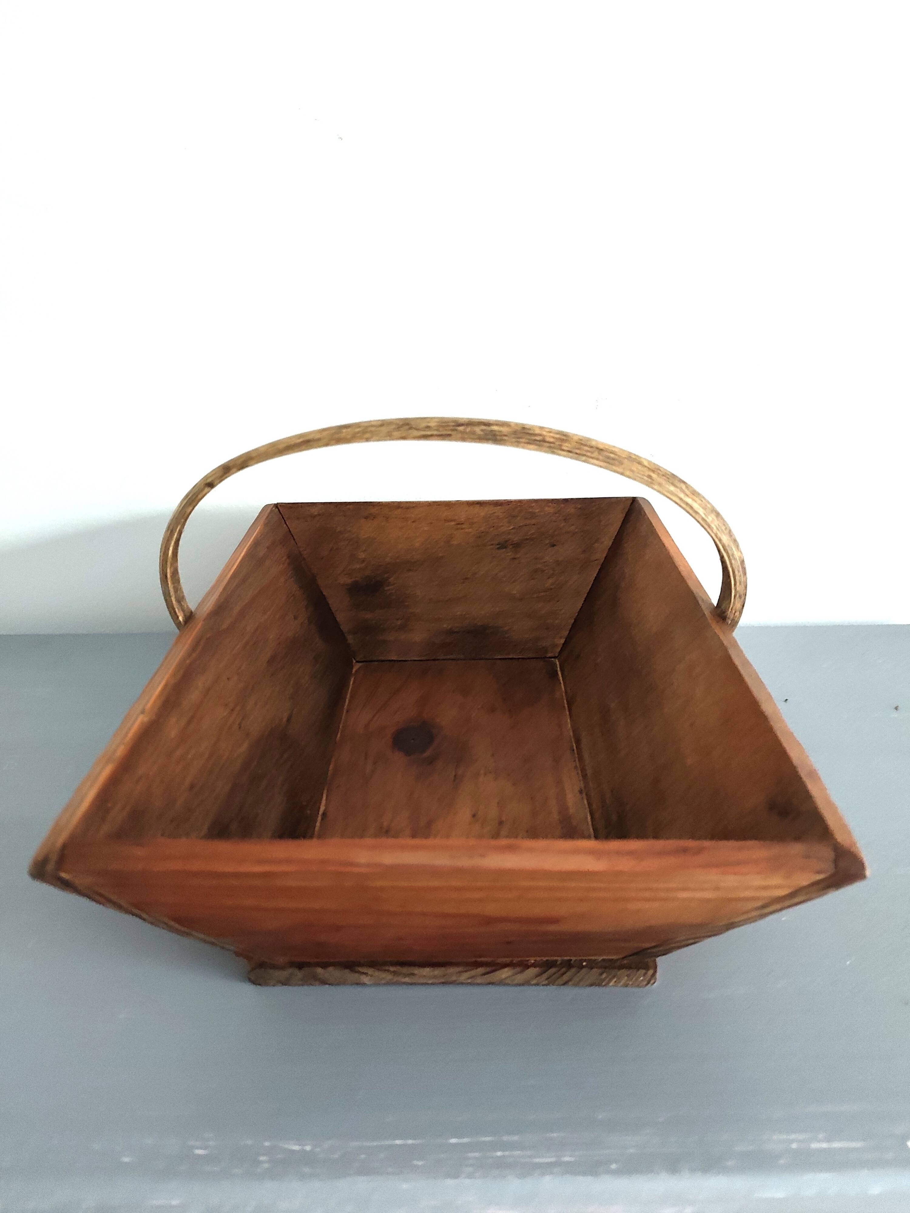 Ancien panier de vendanges en bois