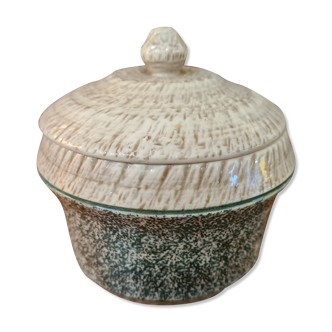 Ceramic pot