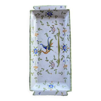 Decorative cake dish in Moustiers earthenware