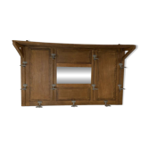 Entrance cloakroom