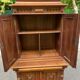 Renaissance sideboard with recess, 17th century, in carved walnut, 177cm