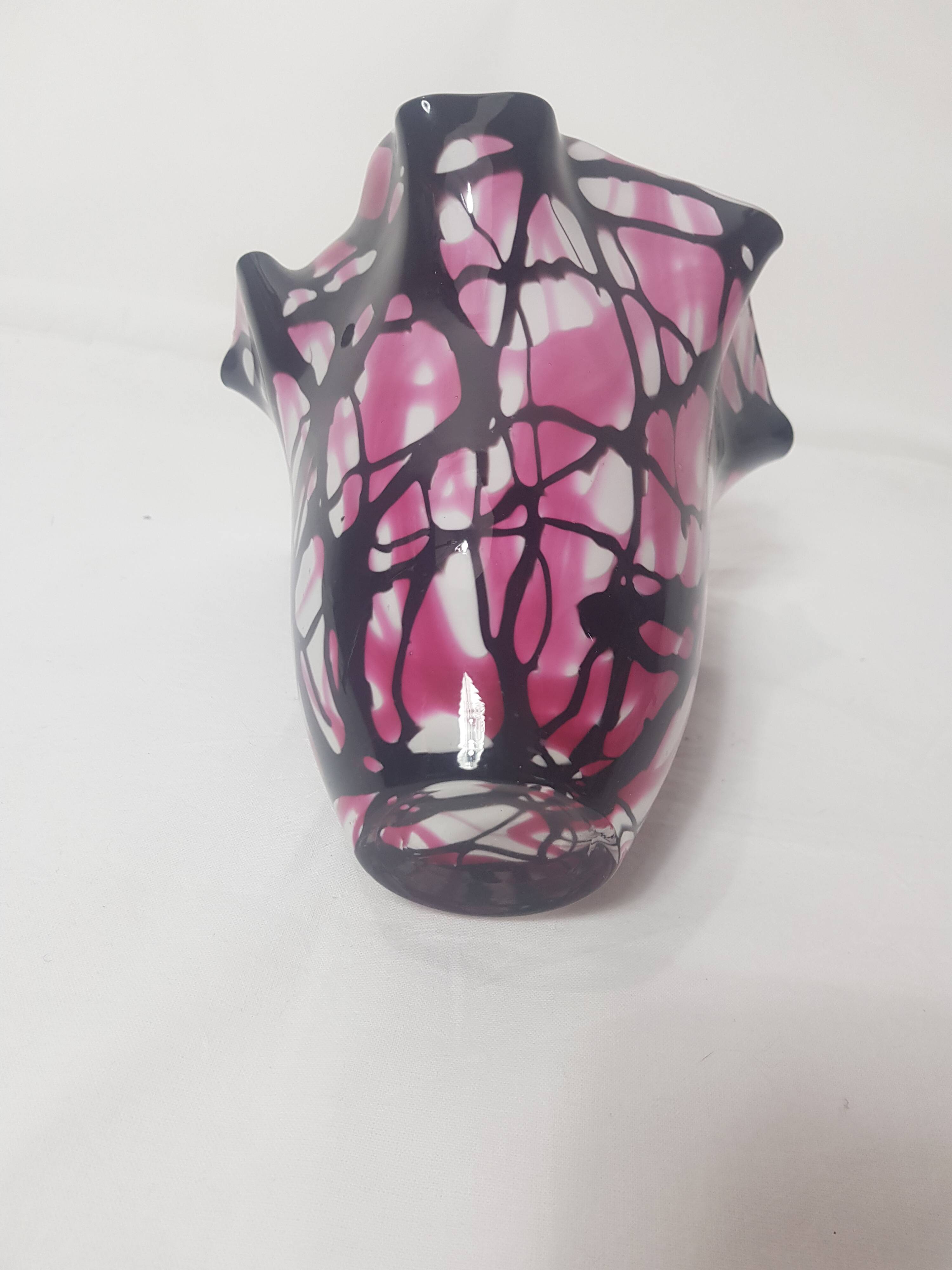 Vintage Murano glass paste vase in handkerchief shape