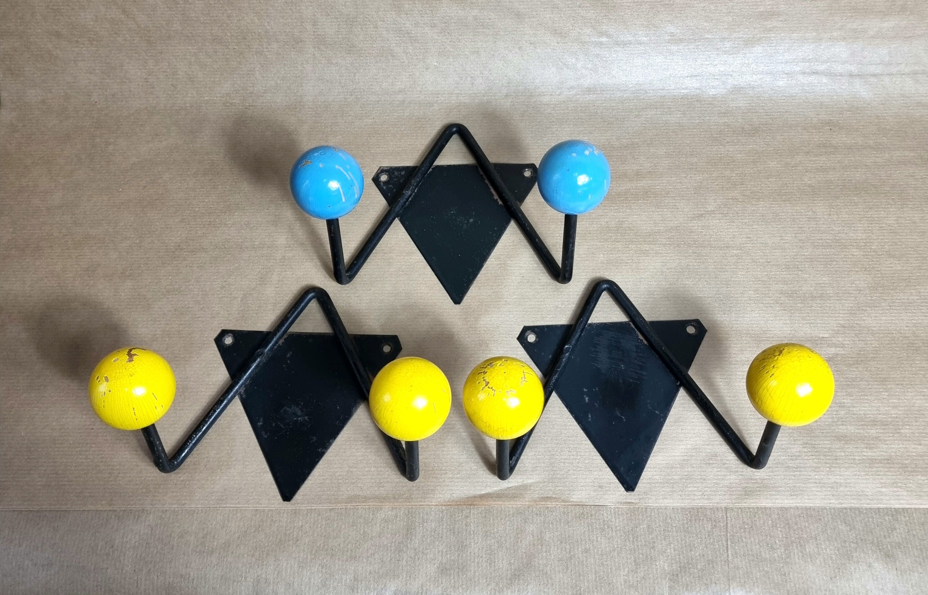 Lot 3 hooks coat racks with 2 balls vintage