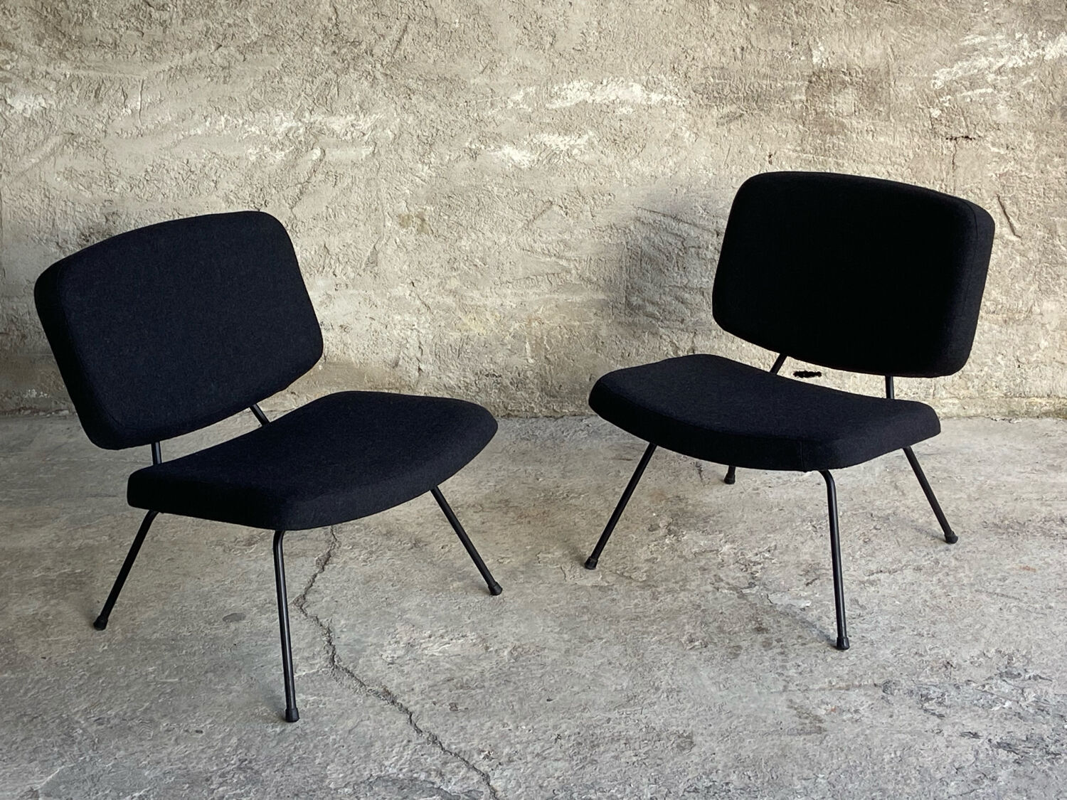 Pierre Paulin CM 190 Armchairs - Thonet