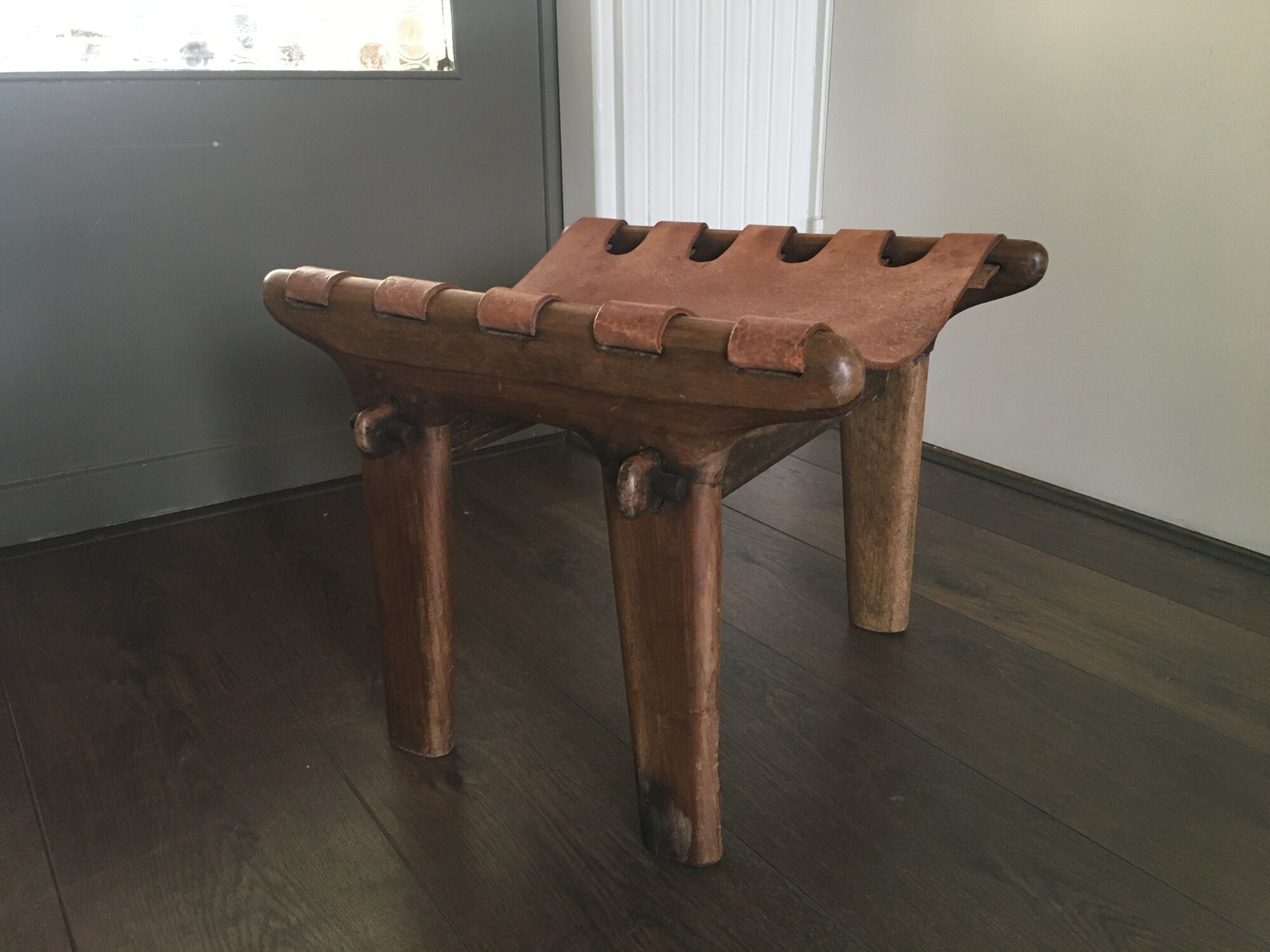 Vintage rustic ecuadorian leather sling footstool by Angel I. Pazmino, 1960s