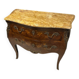 Curved chest of drawers with marquetry and marble