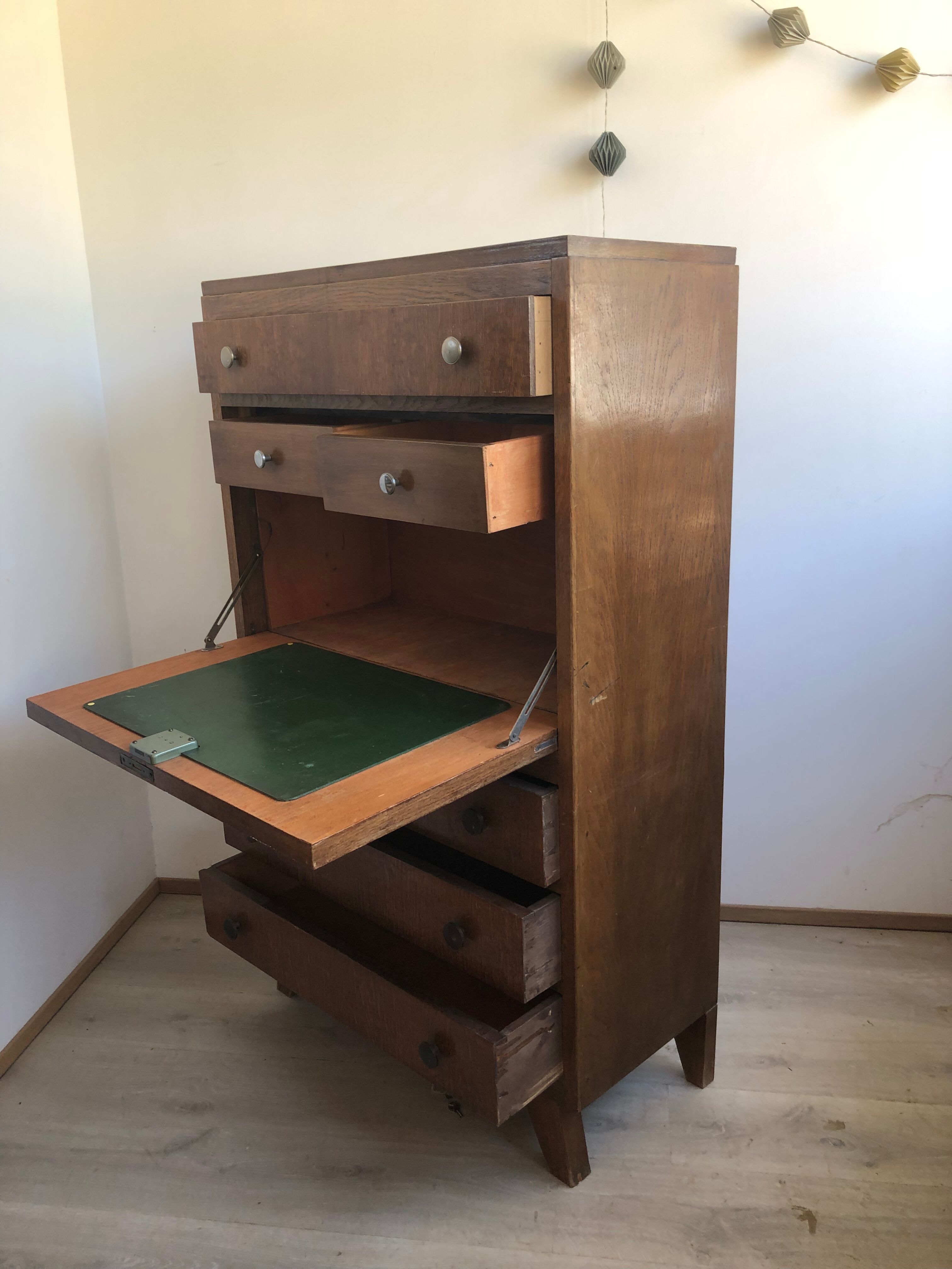 Surprising administrative secretary 50s in his patina