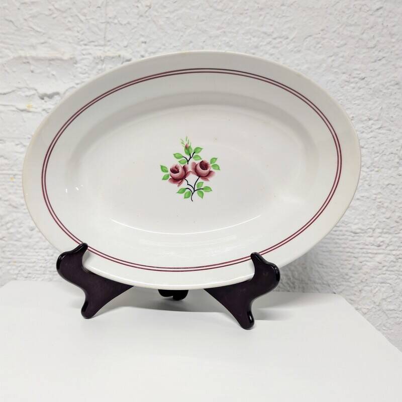 Oval shallow dish Moulin des Loups Orchies model Two Roses