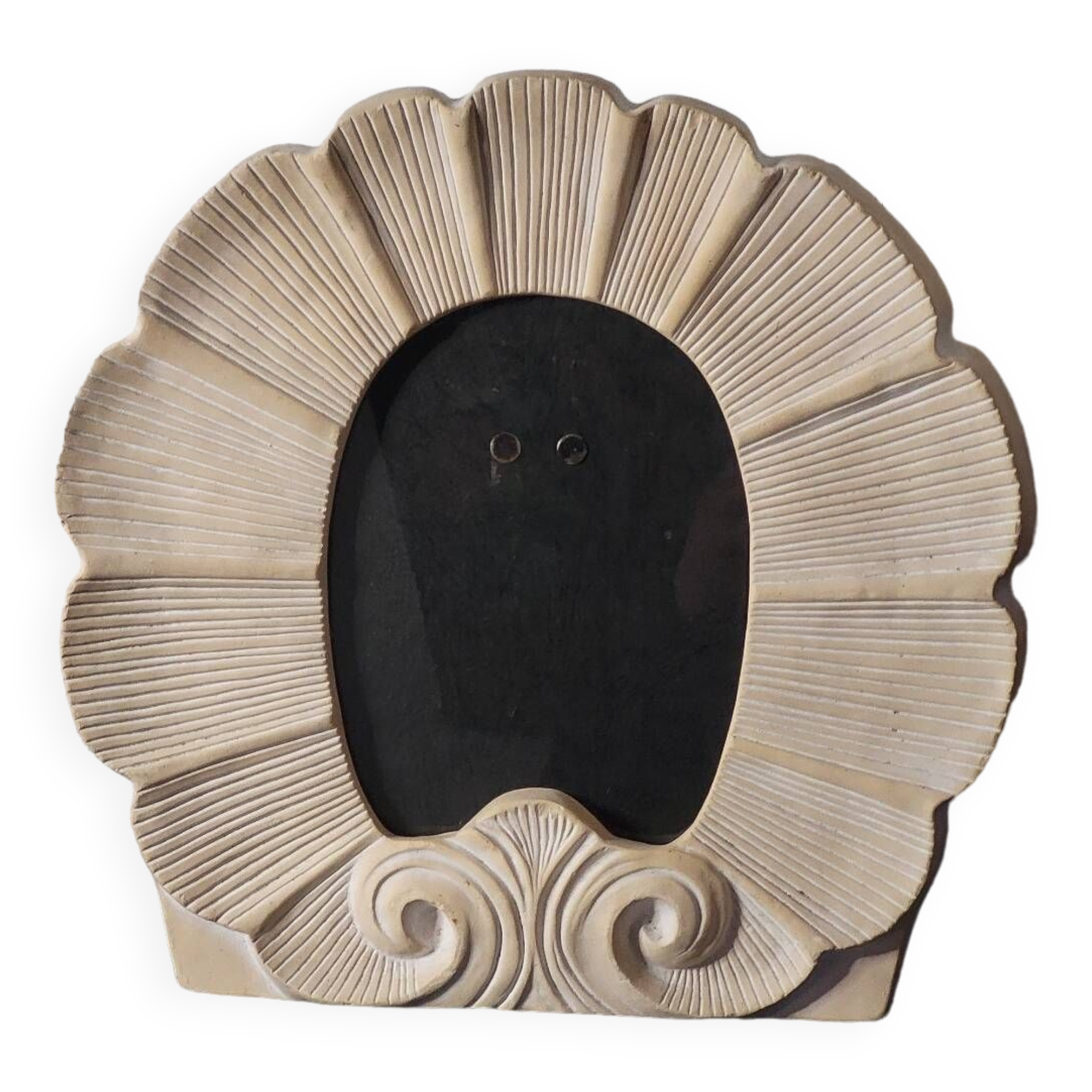 Seashell photo frame