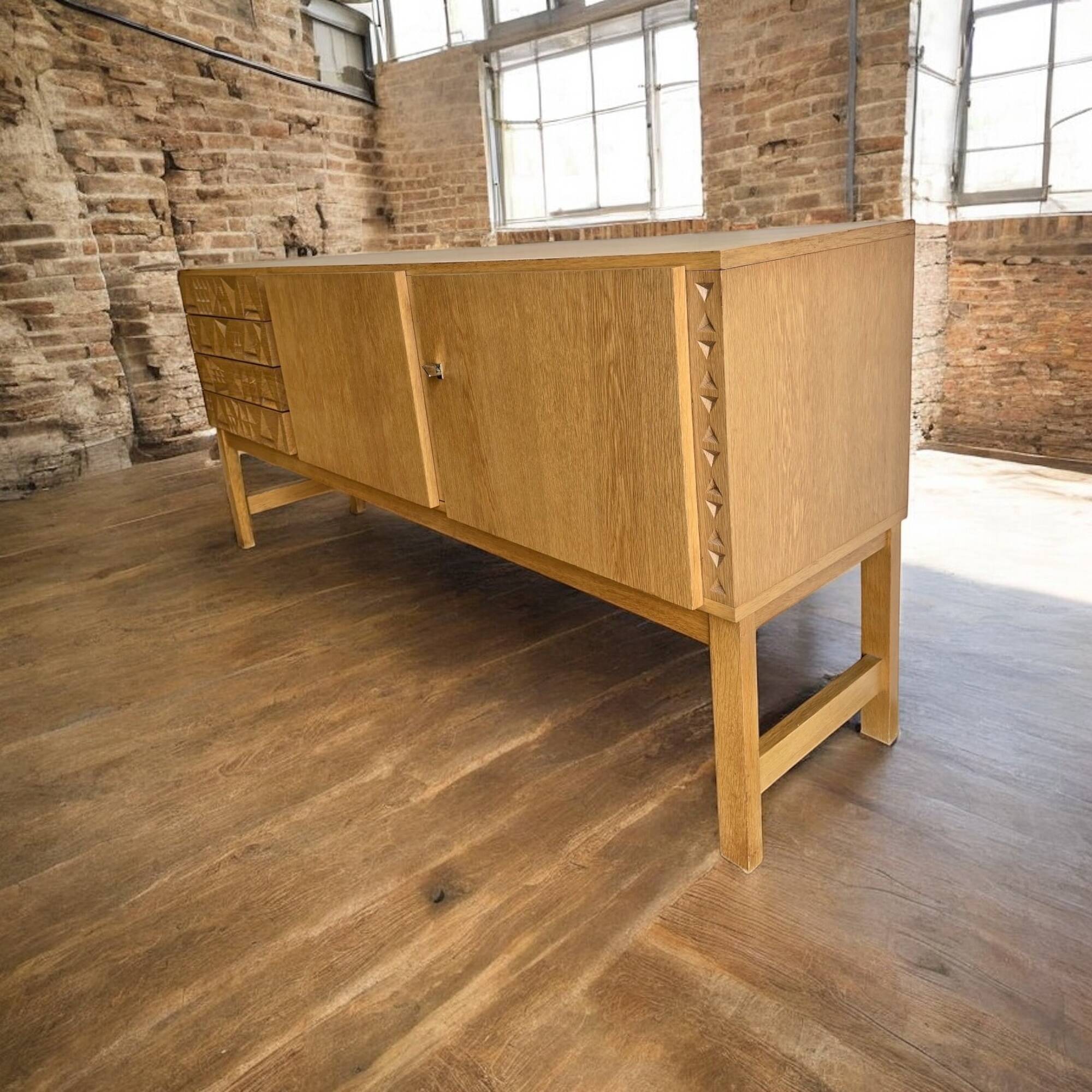 Vintage brutalist sideboard/buffet/chest of drawers