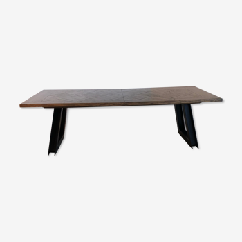 Table with extensions